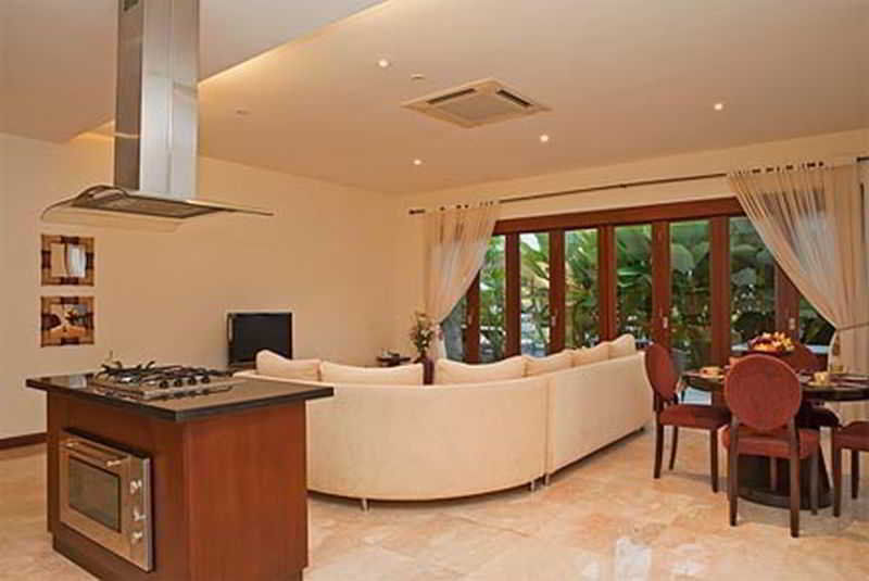 The Segara Suites Tanjung Benoa Exterior foto